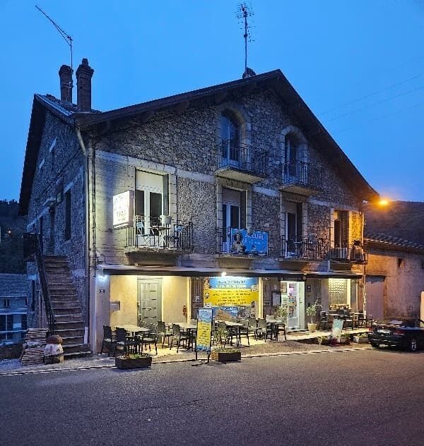 Annonces vente hébergements (Gites, chambre d'hôtes, hôtel... Gite à vendre sur le chemin de Compostelle