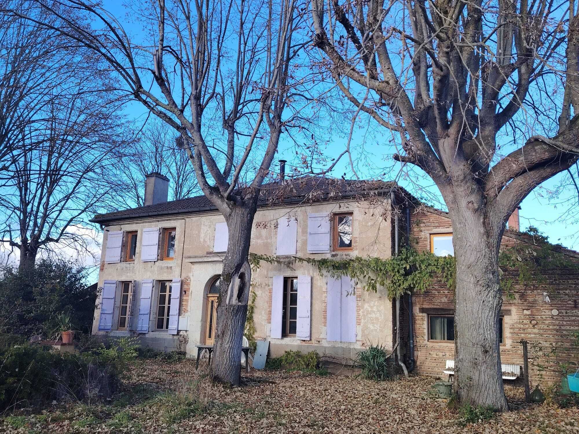 Gîte d’étape et habitation sur le chemin de St Jacques Vente fonds & murs - Gîte d’étape et habitation sur le chemin de St Jacques
