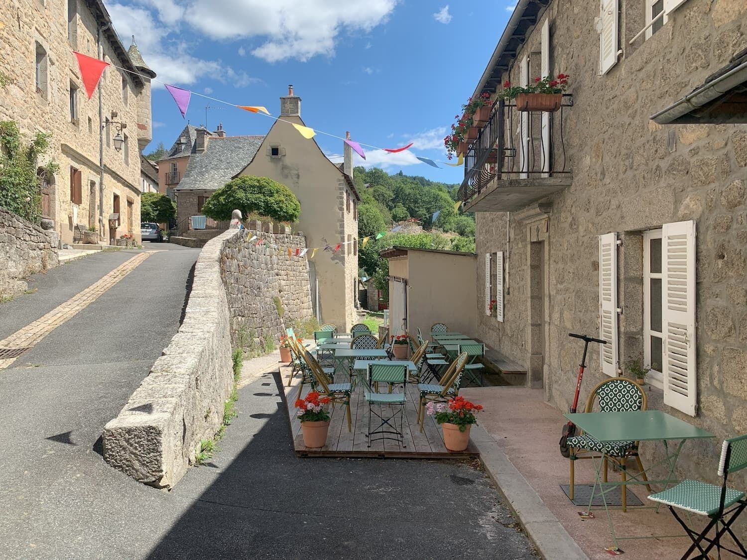 Très joli hôtel/restaurant de campagne Vente fonds & murs - Très joli hôtel/restaurant de campagne