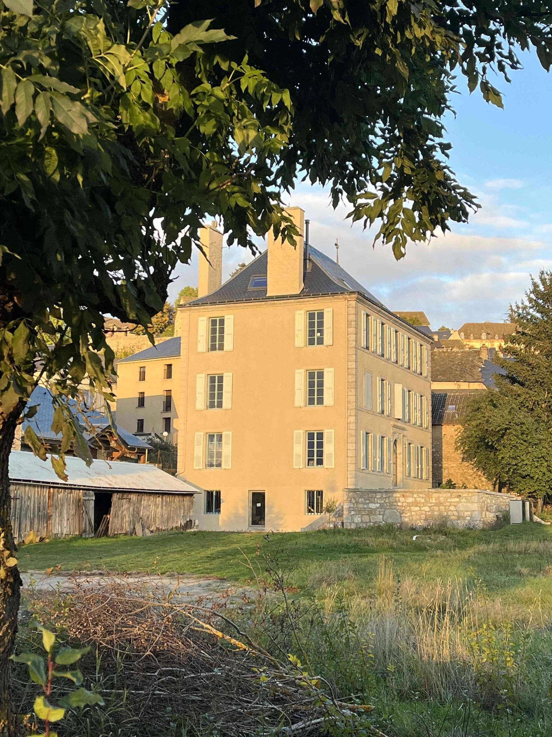 Photos de La Maison du Bateleur La Maison du Bateleur - Auberge à Saint-Alban-sur-Limagnole (Lozère)