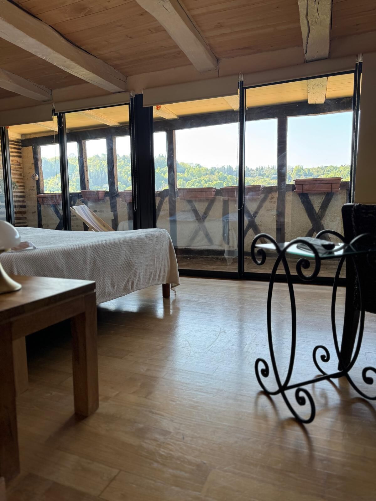 Vues de Le Soleilho - Chambre d'hôtes - Figeac