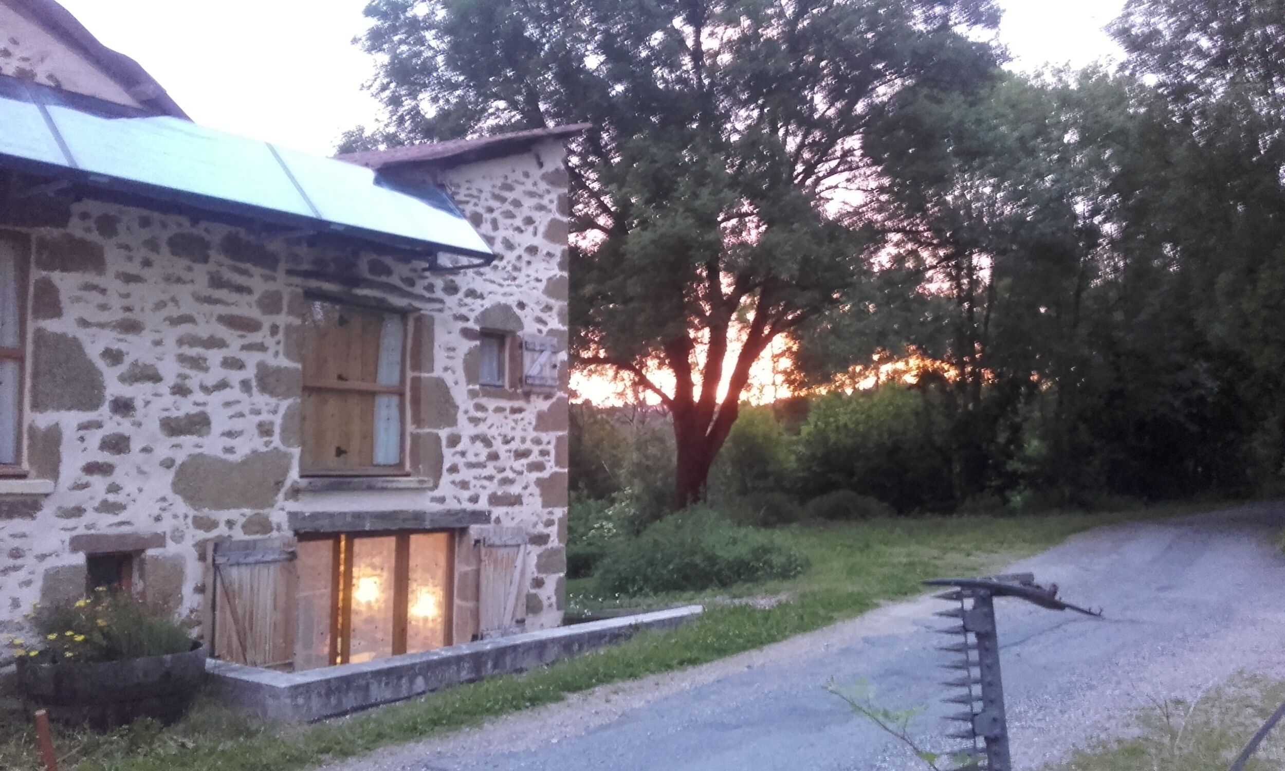 Annonces vente hébergements (Gites, chambre d'hôtes, hôtel... Gite à vendre sur le chemin de Compostelle