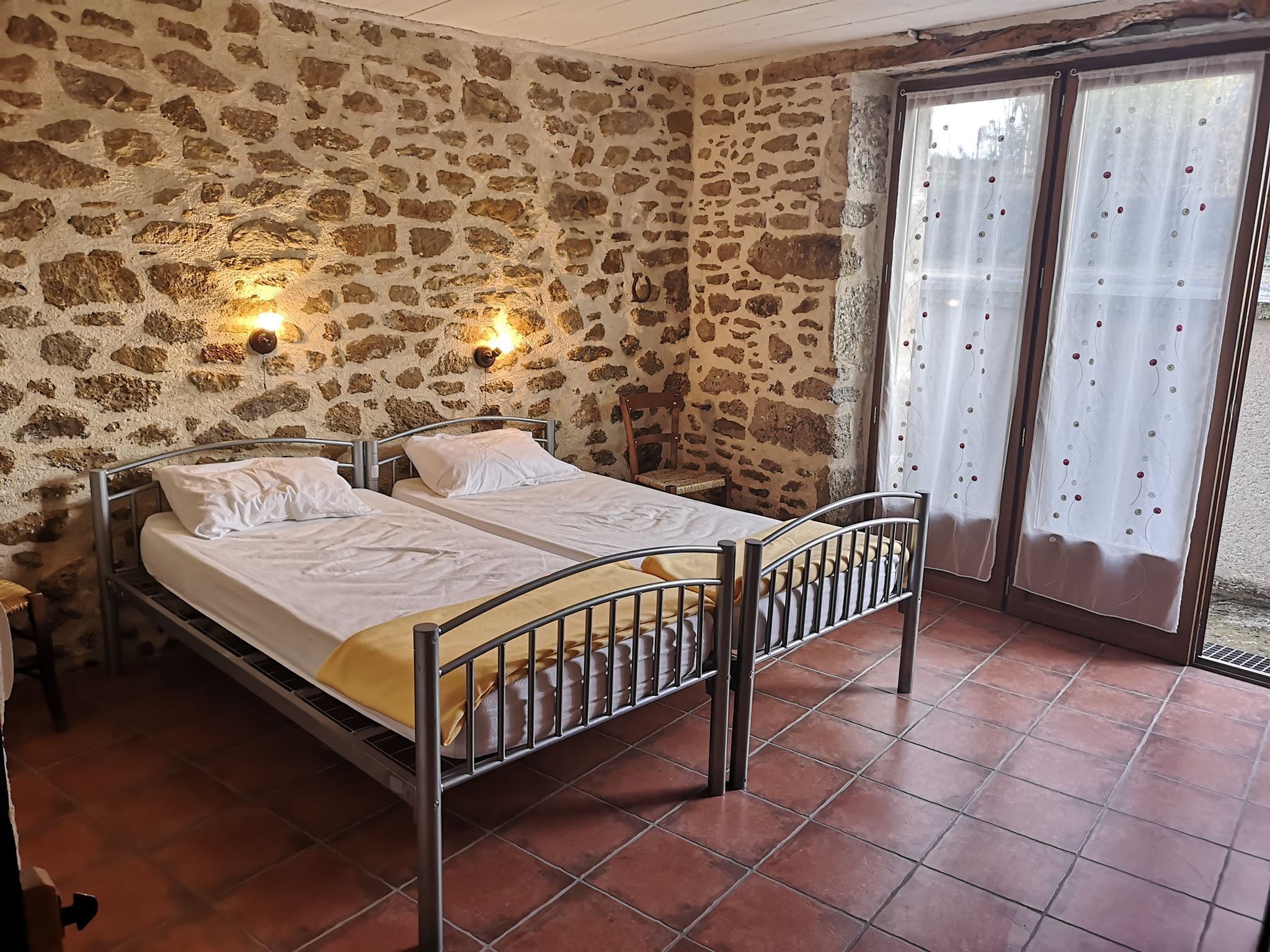 Immobilier - Corps de ferme / écogite sur la voie du Puy