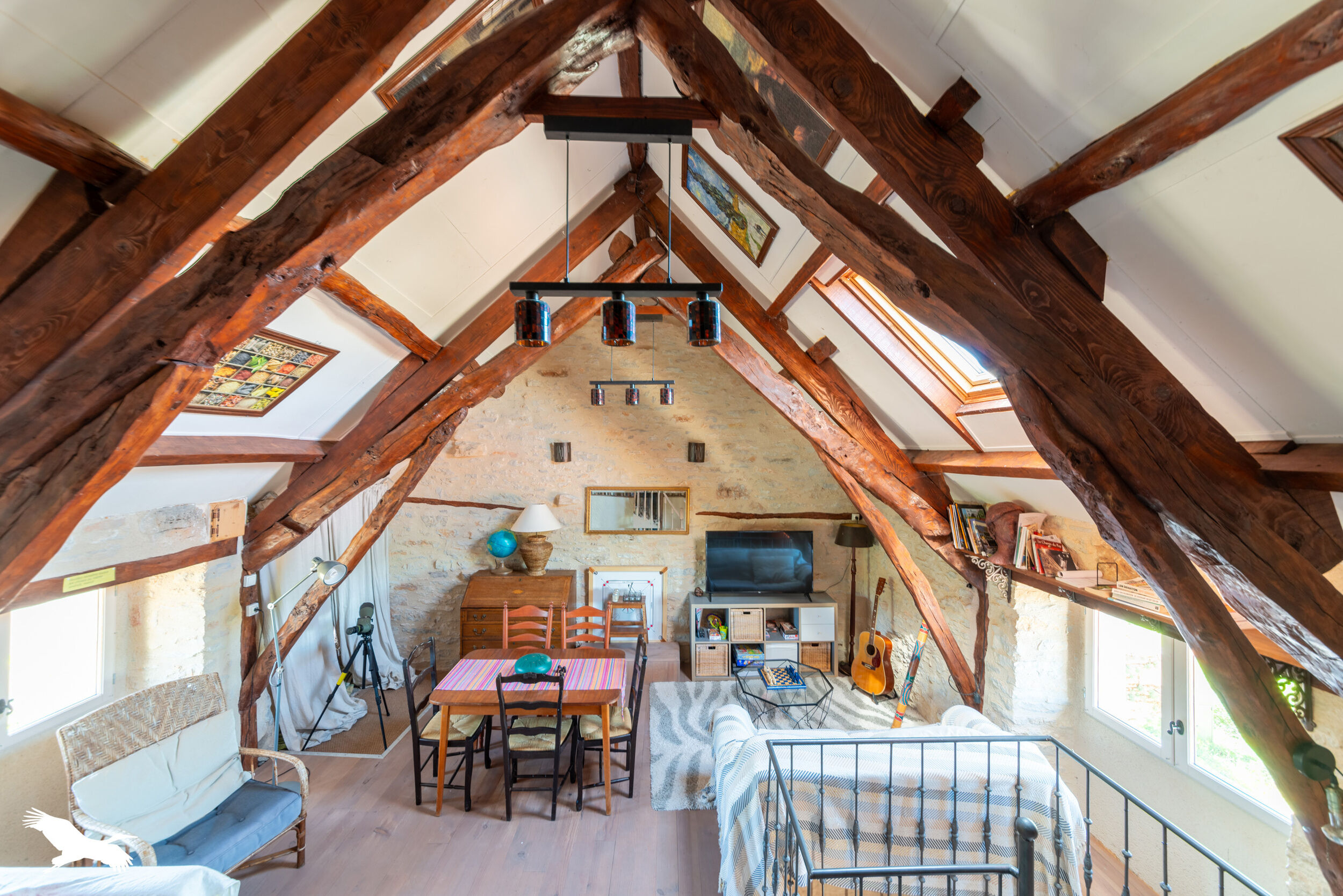 Immobilier - Magnifique ensemble en pierre